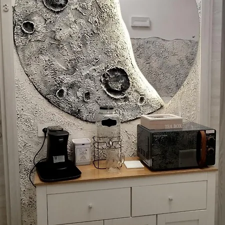 The Moon Alghero